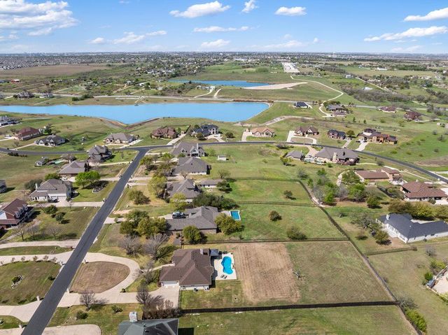 117 S Sentry PT, Hutto, TX 78634