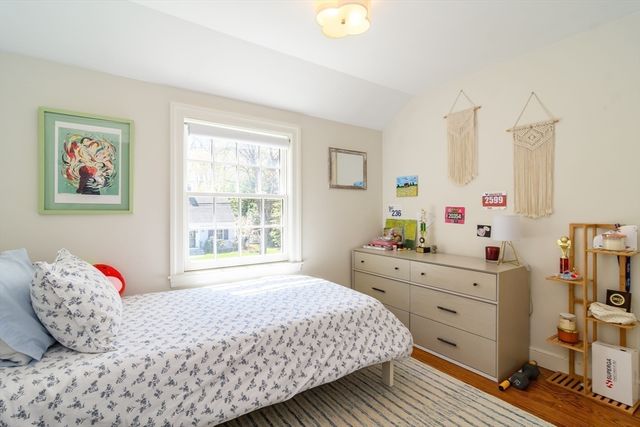 31 Shirley Road, Wellesley, MA 02482