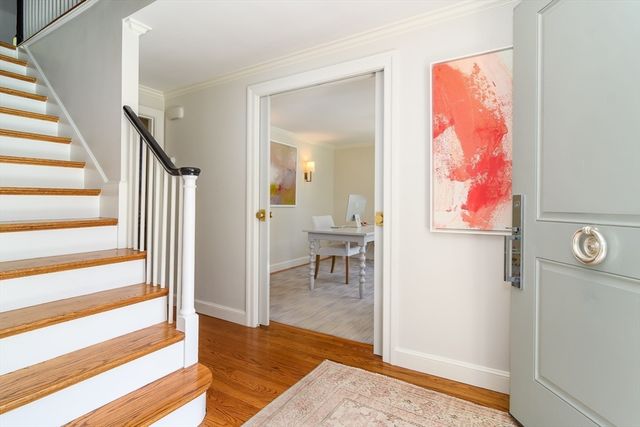 31 Shirley Road, Wellesley, MA 02482