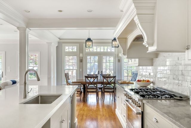 31 Shirley Road, Wellesley, MA 02482