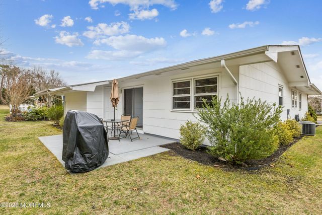 22 Phillips Road, Brick, NJ 08724