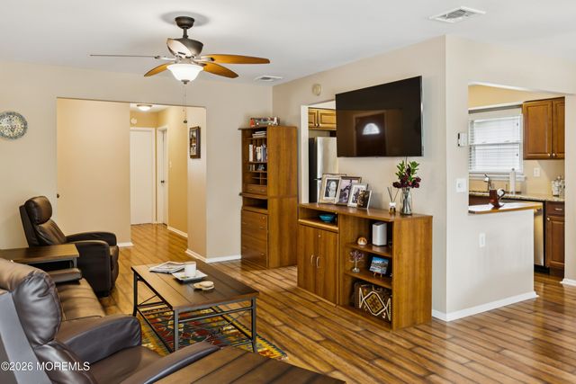 22 Phillips Road, Brick, NJ 08724