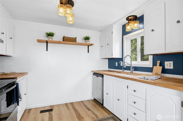 760 El Toro Street, Coupeville, WA 98239