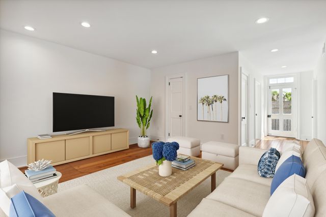 45 Hasell Street 1, Charleston, SC 29401