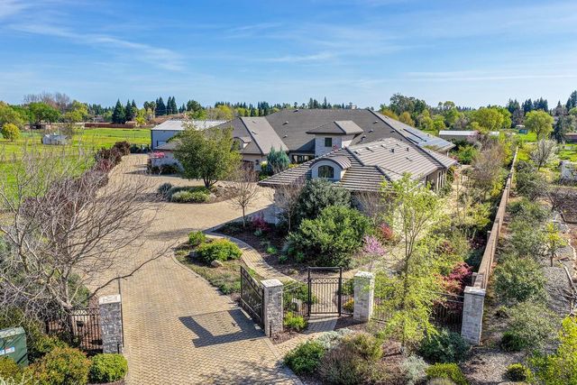 8617 Sleepy Hollow, Elk Grove, CA 95624