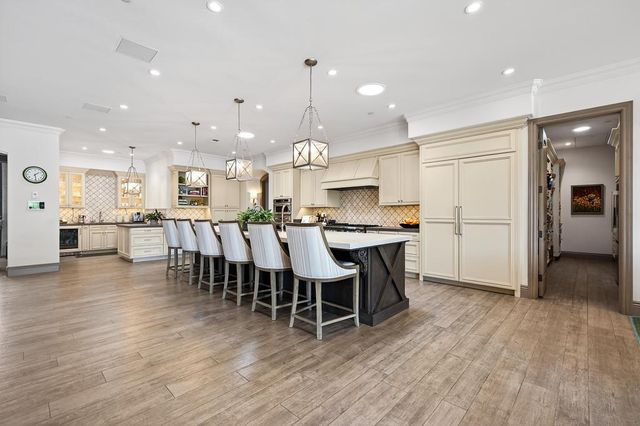 8617 Sleepy Hollow, Elk Grove, CA 95624