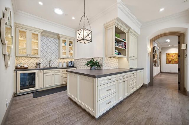 8617 Sleepy Hollow, Elk Grove, CA 95624