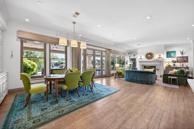 8617 Sleepy Hollow, Elk Grove, CA 95624