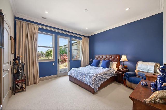 8617 Sleepy Hollow, Elk Grove, CA 95624