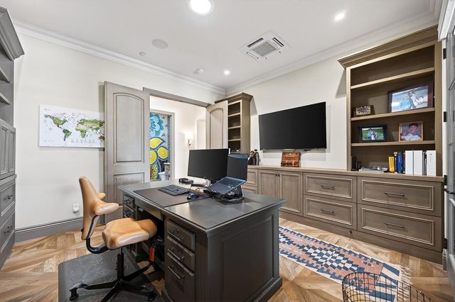 8617 Sleepy Hollow, Elk Grove, CA 95624