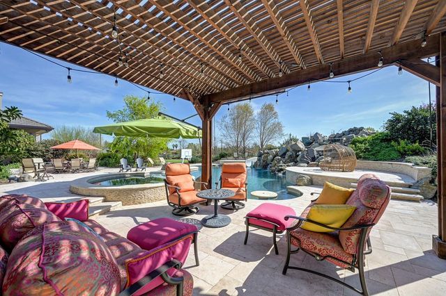 8617 Sleepy Hollow, Elk Grove, CA 95624