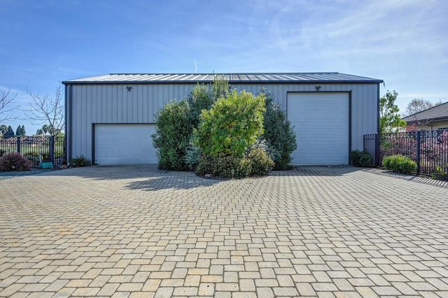 8617 Sleepy Hollow, Elk Grove, CA 95624