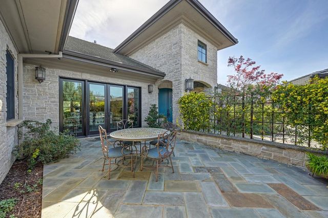 8617 Sleepy Hollow, Elk Grove, CA 95624