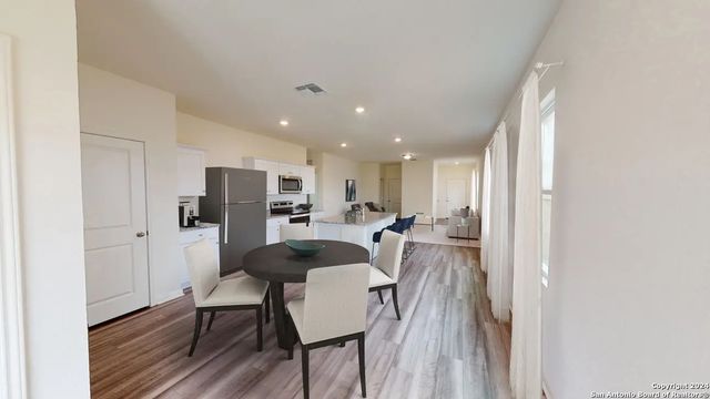7741 Fern Pass, San Antonio, TX 78252
