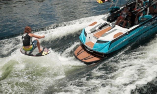 8075 Southhill Drive, Whitney, TX 76692