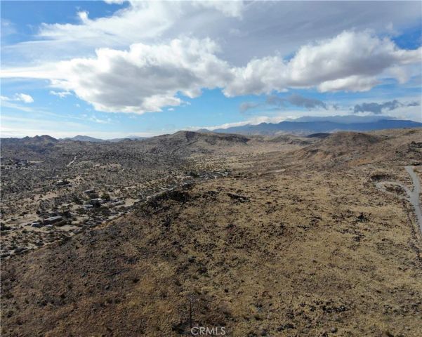 56365 Terra Vista, Yucca Valley, CA 92284