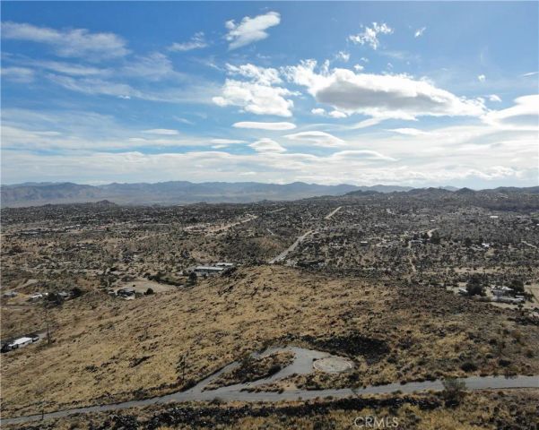 56365 Terra Vista, Yucca Valley, CA 92284