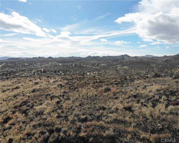 56365 Terra Vista, Yucca Valley, CA 92284