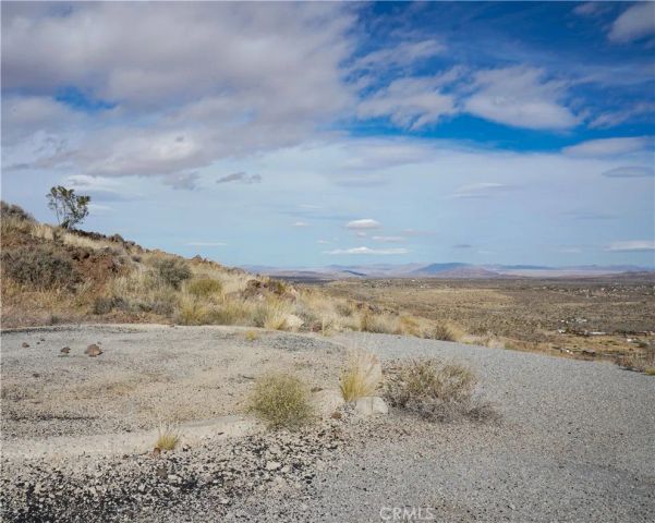 56365 Terra Vista, Yucca Valley, CA 92284