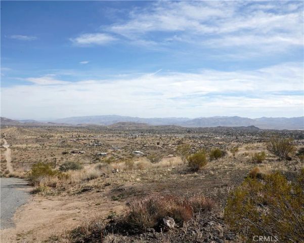 56365 Terra Vista, Yucca Valley, CA 92284