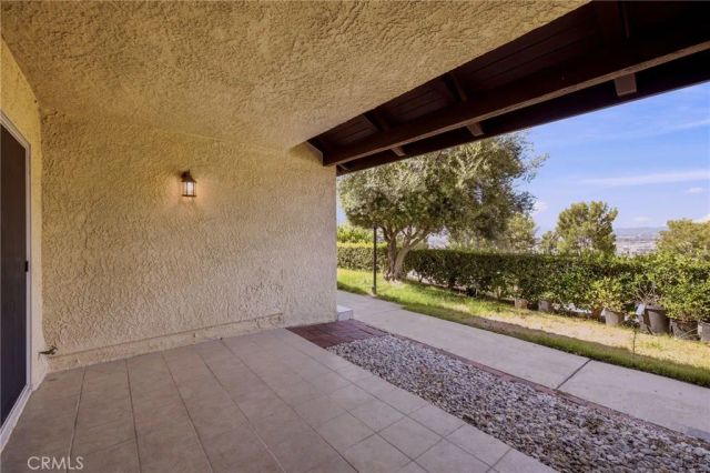 9436 Via Salerno, Sun Valley, CA 91504
