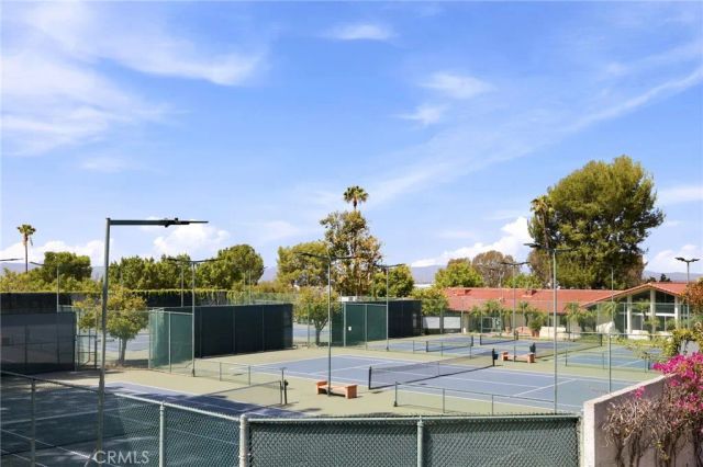 9436 Via Salerno, Sun Valley, CA 91504