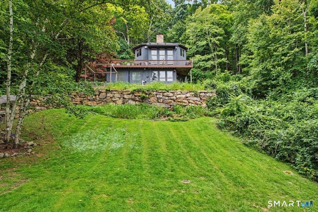 20 McNulty Drive, New Milford, CT 06776