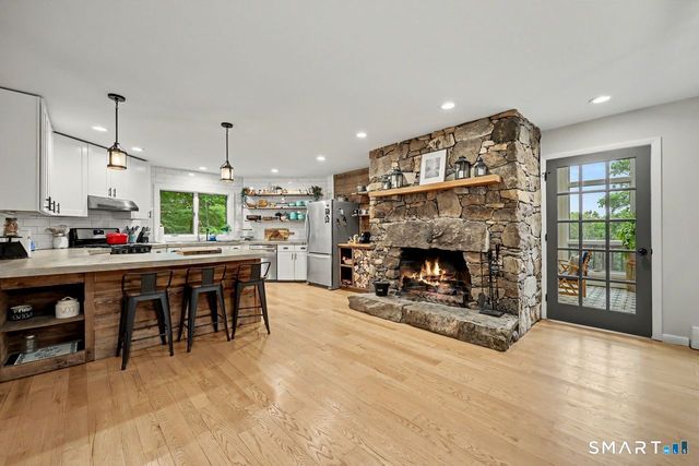 20 McNulty Drive, New Milford, CT 06776