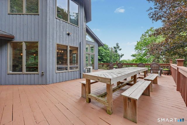20 McNulty Drive, New Milford, CT 06776