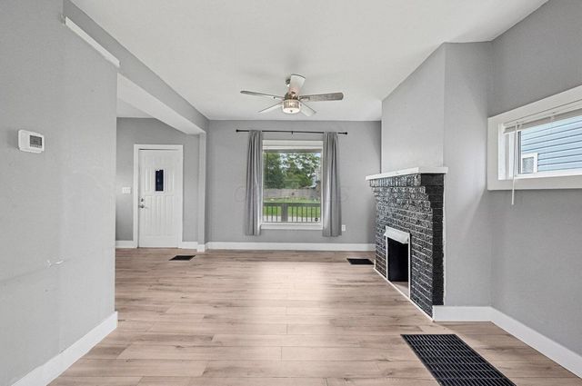 1025 Howard ., Columbus, OH 43201