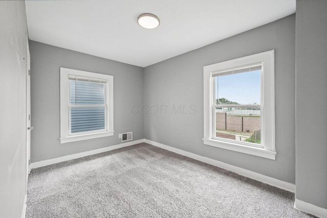 1025 Howard ., Columbus, OH 43201