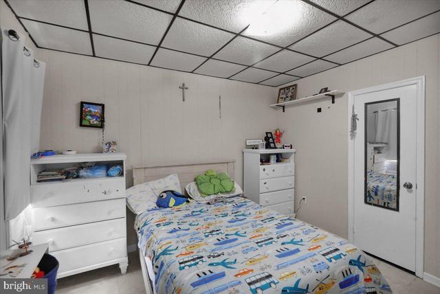 1243 GREENWICH ST, Reading, PA 19604