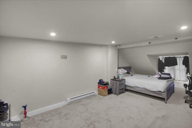 1243 GREENWICH ST, Reading, PA 19604