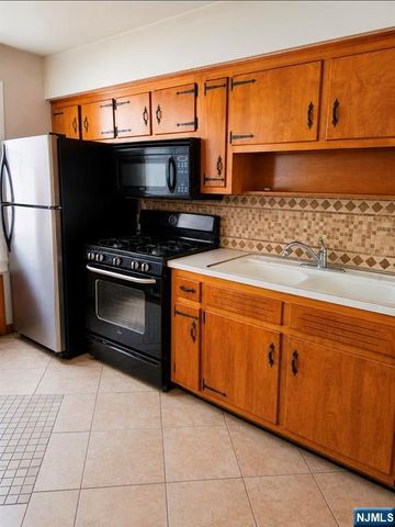 106 Chestnut Street, Garfield, NJ 07026