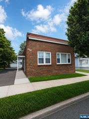 106 Chestnut Street, Garfield, NJ 07026