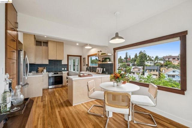 486 Jean St, Oakland, CA 94610