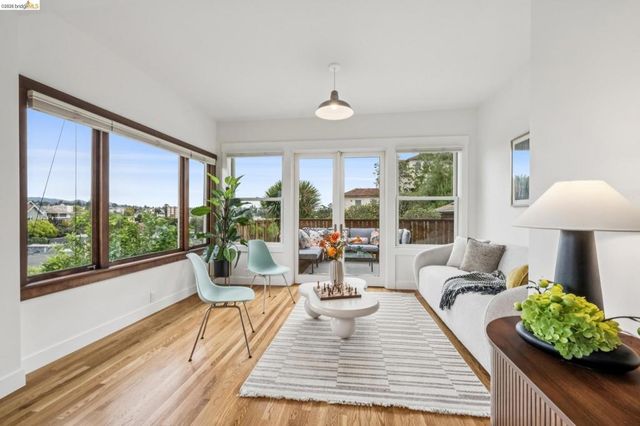 486 Jean St, Oakland, CA 94610