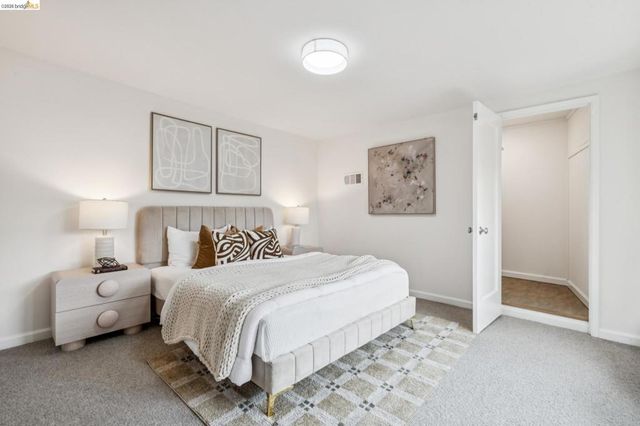 486 Jean St, Oakland, CA 94610