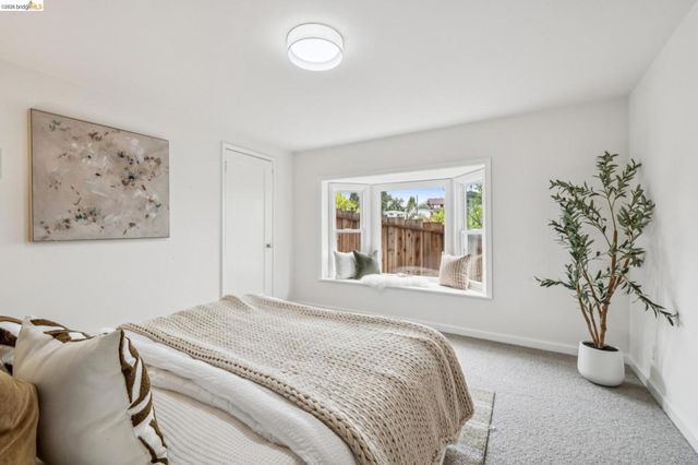 486 Jean St, Oakland, CA 94610