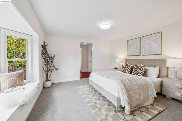 486 Jean St, Oakland, CA 94610