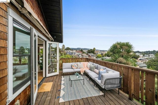 486 Jean St, Oakland, CA 94610