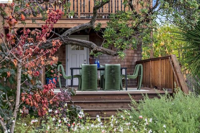 486 Jean St, Oakland, CA 94610