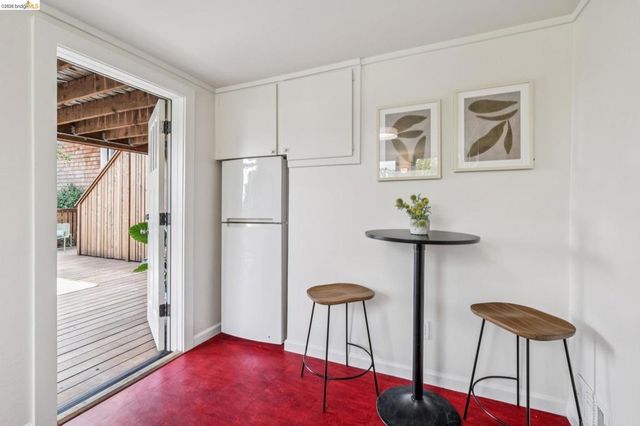 486 Jean St, Oakland, CA 94610