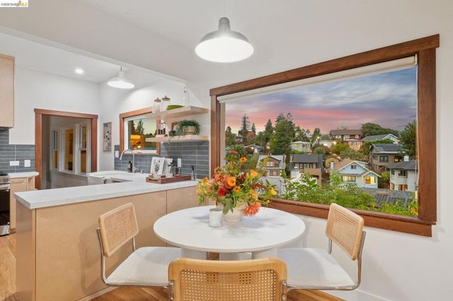 486 Jean St, Oakland, CA 94610