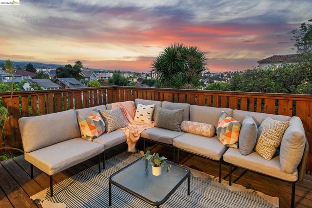 486 Jean St, Oakland, CA 94610