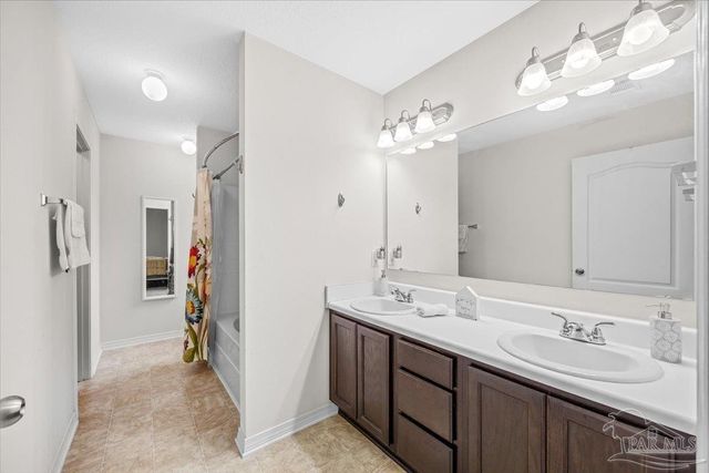539 Evening Falls Dr, Pensacola, FL 32534