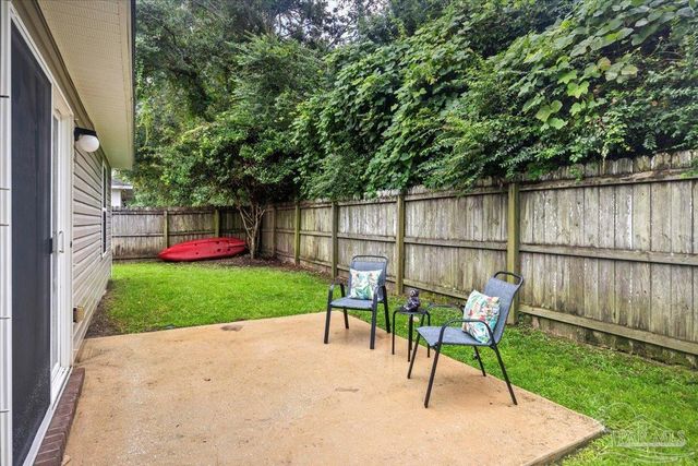 539 Evening Falls Dr, Pensacola, FL 32534