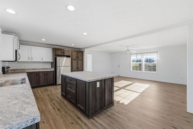 341 PARK RD, Stanley, VA 22851