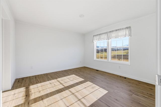 341 PARK RD, Stanley, VA 22851