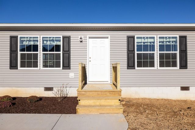 341 PARK RD, Stanley, VA 22851